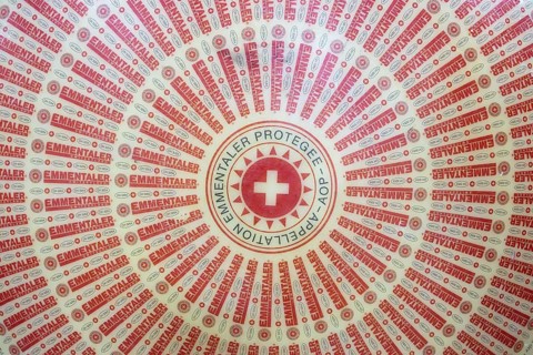 Symbolic photo of Emmental cheese