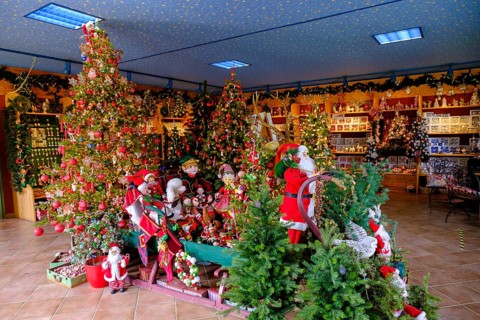 Christmas decorations, Christmas tree decorations manufacturer, glassblower, Neuhaus am Rennsteig,