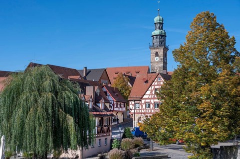 Old town houses with St. John's Church, Lauf an der Pegnitz, Middle Franconia, Bavaria, Germany