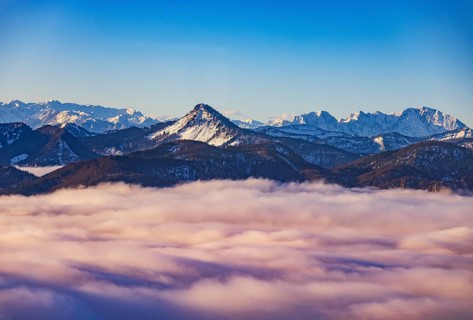 View from Kulmspitze, Faistenauer Schafberg juts out of the sea of fog, inversion weather,