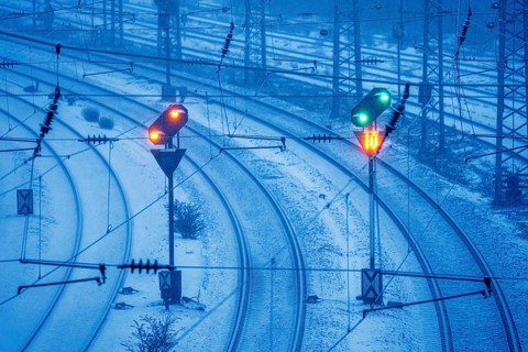 Winter weather, snowfall, signals, on the route east, in front of Essen main station, regional