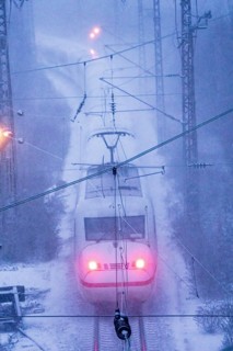 Winter weather, snowfall, ICE train, regional traffic, on the route east, in front of Essen main
