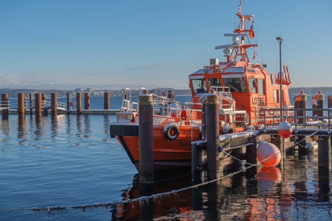 Kiel-Holtenau pilot station in front of the Kiel Canal, pilot boat, channel guidance, shipping,