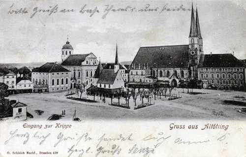 Pilgrimage chapel and chapel square in Altötting, Altötting district, Upper Bavaria, Bavaria,