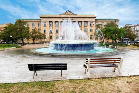 Municipal Court House and fountain, Rousse, Bulgaria