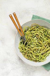 Spaghetti with pesto sauce, homemade, no people