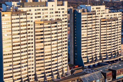 Columbus Center residential skyscrapers, over 550 apartments, some luxurious condominium, over 80