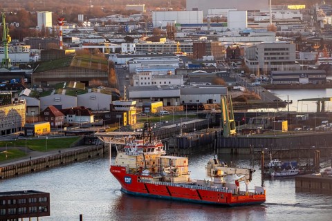 Offshore workship EDT Prometheus arrives at the Weser estuary, at the fishing port, Bremerhaven,