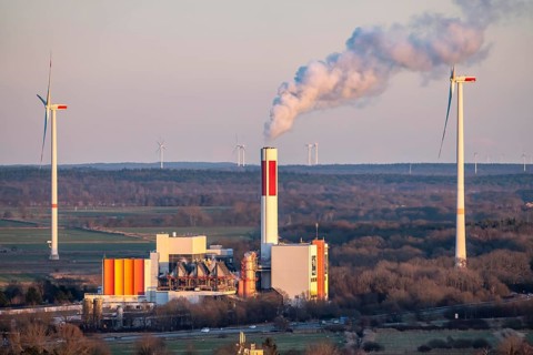 Müll-Heiz-power plant Bremerhaven, waste incineration plant that generates electricity and district