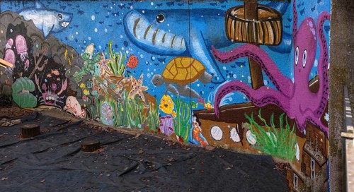 Painting with many animals on a kindergarten wall, Heroldsberg, Middle Franconia, Bavaria, Germany