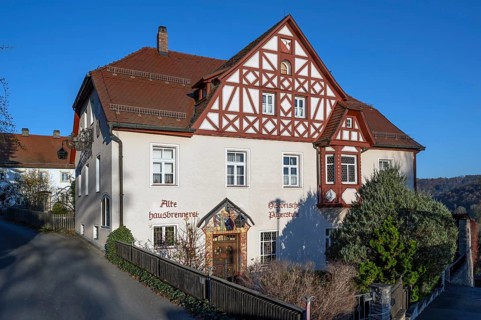 Historic Pilgerstube, 18th century, former administration building, Hans-Hertlein-Straße 1,