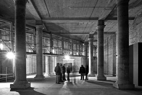 Kleine Säulenhalle, the unfinished NS Congress Hall, with integrated new documentation center