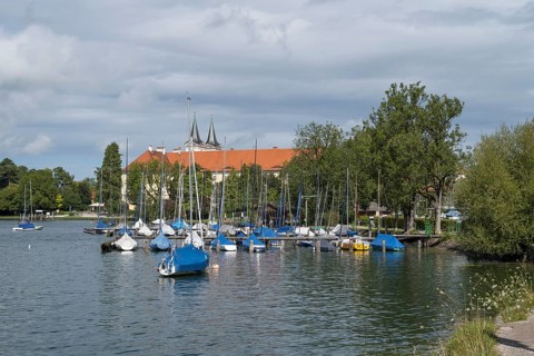Parish Church of St. Quirinus, Tegernsee Abbey, Castle with Braustüberl, boats on the lake, village