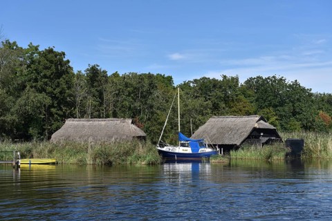 Sailing boat on Prerower Strom, Prerow, Darß, Mecklenburg-Western Pomerania, Germany