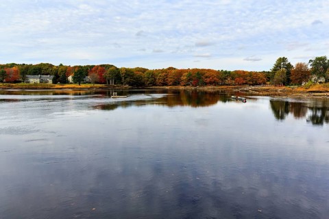 Riverfront, Fall Leaves, Indian Summer, Kennebunk River, Maine, New England, USA
