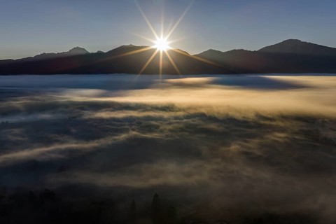 Sunrise, morning light, fog, mountains, autumn, back light, aerial view, view of, Benediktenwand,