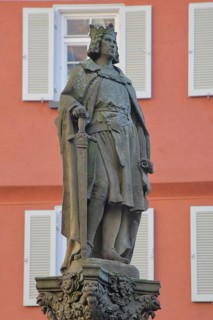 Stone sculpture of the Staufer Emperor Frederick II fountain built in 1561, Holy Roman Empire, King