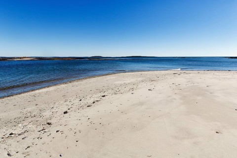 Shoreline with sandy beach, Cedar Beach, Harpswell, Cumberland County, Casco Bay, Atlantic Ocean,