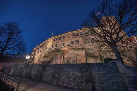 Nuremberg Kaiserburg illuminated at night, the castle was built around 1140, Ölberg, Nuremberg,