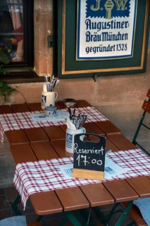 Reserve sign on a tavern table, Nuremberg, Middle Franconia, Bavaria, Germany