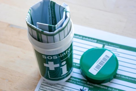 Emergency box in a refrigerator, it contains a comprehensive information sheet which gives