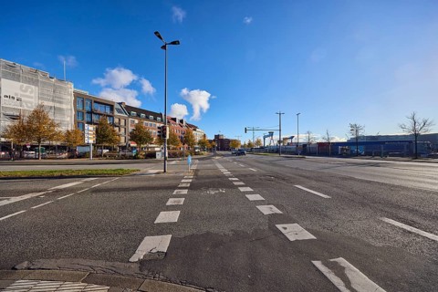 General architecture, building, renovation, construction site, lantern, pedestrian crossing, cycle