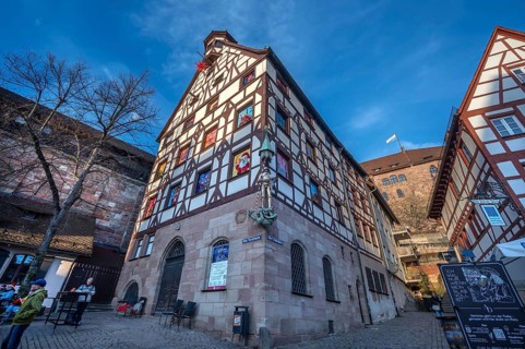 Historic Pilate House with the annual advent calendar in the evening light, Tiergärtnertor,
