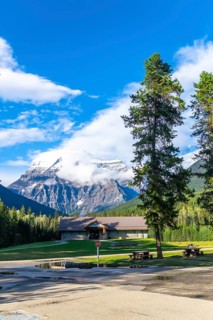 Mount robson provincial park visitor center welcoming tourists with breathtaking views of mount