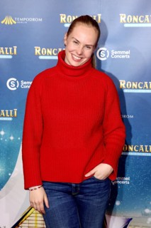 Clara Lösel, Roncalli Christmas Circus Premiere, Tempodrom, Berlin 19.12.2025
