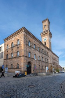 Town Hall, built 1840 to 1844, the tower is a replica of the Palazzo Vecchio in Florence, Königstr
