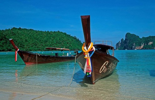 Longtail boats on Ko Phi Phi Don beach, two years in front of the tsunami, Thailand, December 2002,