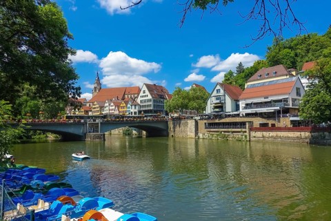 Eberhardsbrücke, Neckar bridge, river, flowing water, pedal boats, right back Gasthausbrauerei