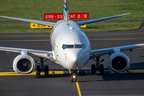 Boeing 737-700 BBJ, Royal Jet, airline from the United Arab Emirates based in Abu Dhabi, luxurious