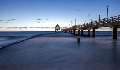 Groes and pier with diving gondola, long exposure, evening light, Zingst, Fischland-Darß-Zingst,