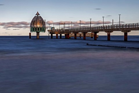Pier with diving gondola, long exposure, evening light, Zingst, Fischland-Darß-Zingst, Western
