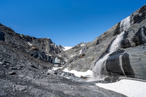 Glacier Ice and Waterfall, Worthington Glacier, Worthington Glacier State Recreational Site,