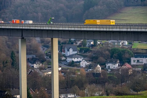 The Wiehl Valley Bridge, A4 motorway, the motorway bridge is considered extremely dilapidated,