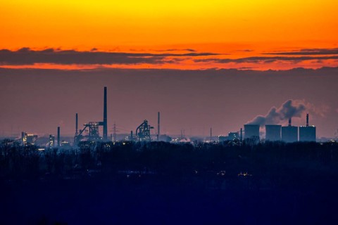 Die Hüttenwerk Krupp-Mannesmann, HKM, blast furnaces, coking plant and cooling towers gas power
