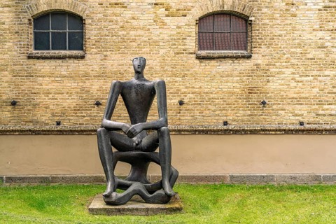 Large Seated Sculpture by Karl Hartung, Gottorf Castle Museum Island Sculpture Park, City of