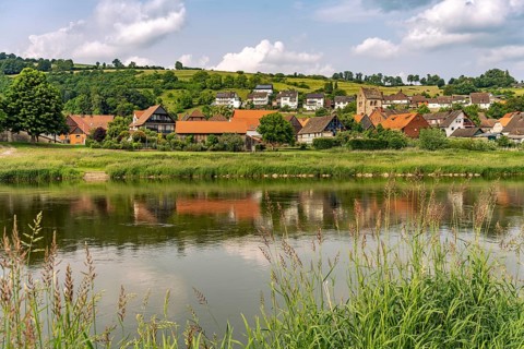 Brevörde and the Weser, Samtgemeinde Bodenwerder-Polle, Lower Saxony, Germany