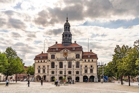 Town Hall and Market Square in the Hanseatic City of Lüneburg, Lower Saxony, Germany