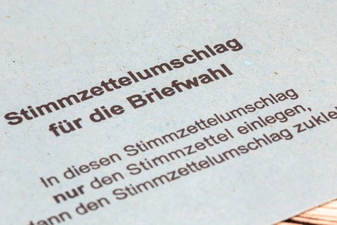Absentee voting icon: close-up of an envelope for a ballot paper