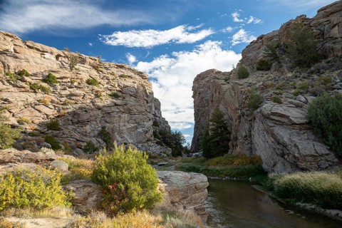 Alcova, Wyoming - Devil's Gate, a canyon cut through solid rock by the Sweetwater River. Emigrants