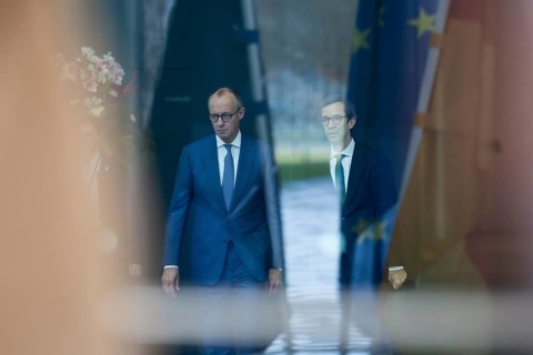 Friedrich Merz (Chancellor of the Federal Republic of Germany, CDU) arrives to greet Mark Rutte