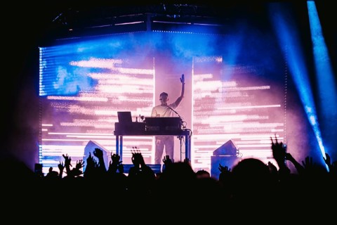 Fritz Kalkbrenner live on Continentego tour 2025 in Berlin's Columbiahalle on 27.11.2025
