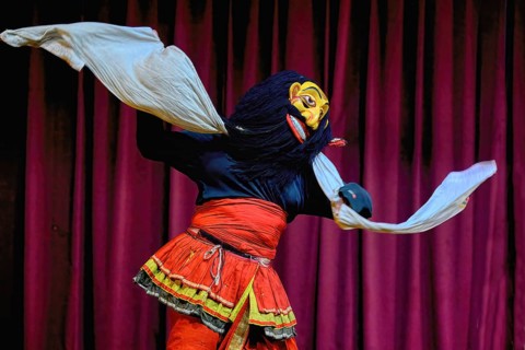 Kandi Lake Club Cultural Dance Show, Kandy, Sri Lanka