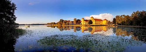 Rheinsberg Castle, lakeside with Lake Grienerick, Ostprignitz-Ruppin district, prime example of