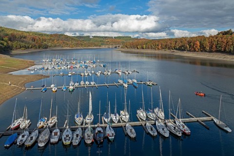 Yachthafen, Sondern, Olpe, Biggesee, Sauerland, North Rhine-Westphalia, Germany