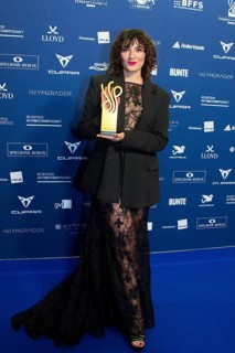 Seyneb Saleh - Award Winner Episodic Role in Uncivillised - Nine Eleven, DEUTSCHER SCHAUSPIELPREIS