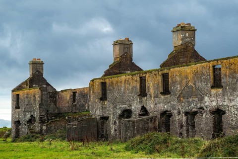Ruins of the coastguard station at Ballinskelligs, Iveragh Peninsula, County Kerry, Ireland